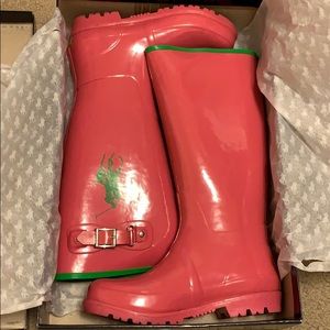 Kids polo rain boot size 5
